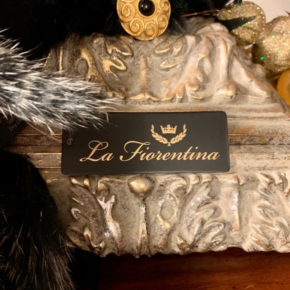 Rabbit Fur Fringe Wool Wrap - La Fiorentin… - Picture 5 of 7